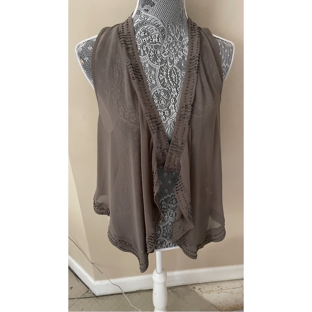 Forever 21 womens Olive green beaded sheer vest size m. 
Perfect